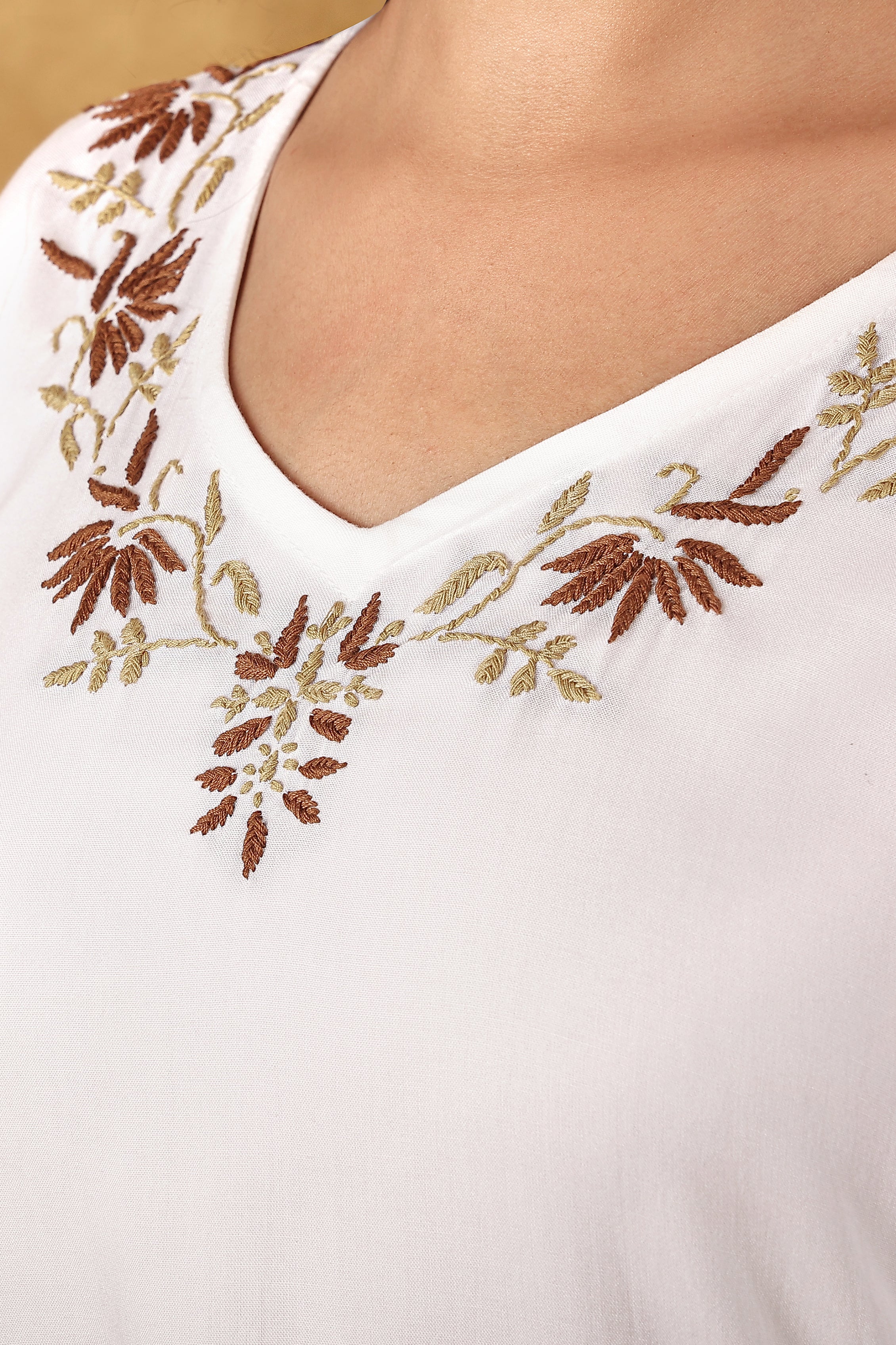 White & Mocha Brown Kaftan